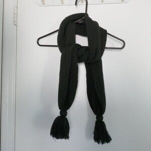 vintage 80s chunky loose knit charcoal gray scarf with tassels